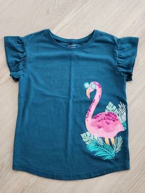 Girls adorable teal top
